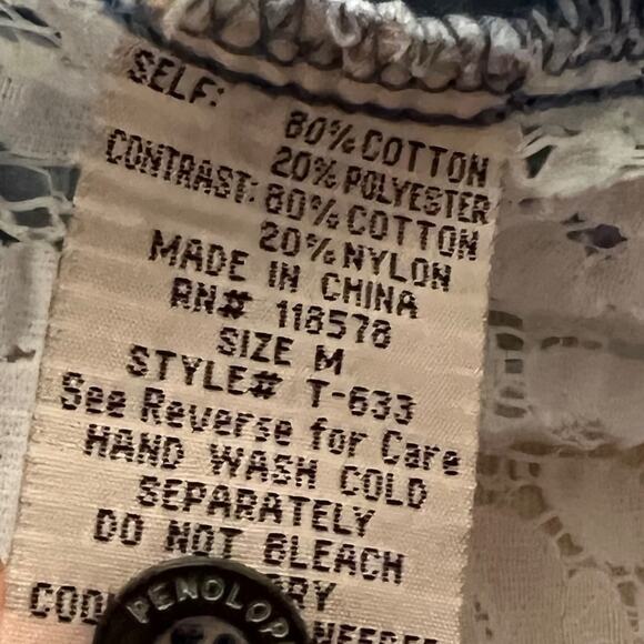 Button Up / Sheer Lace Back - Picture 9 of 9